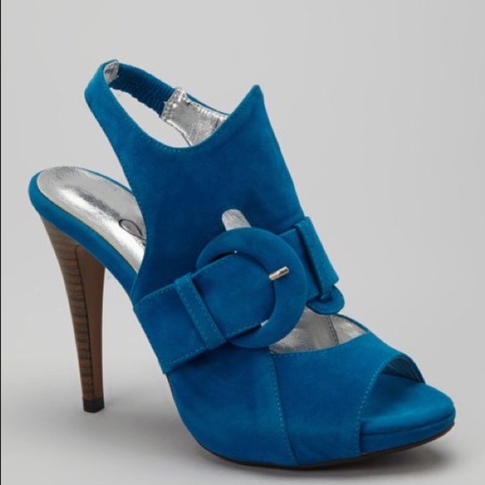 Blue Heels